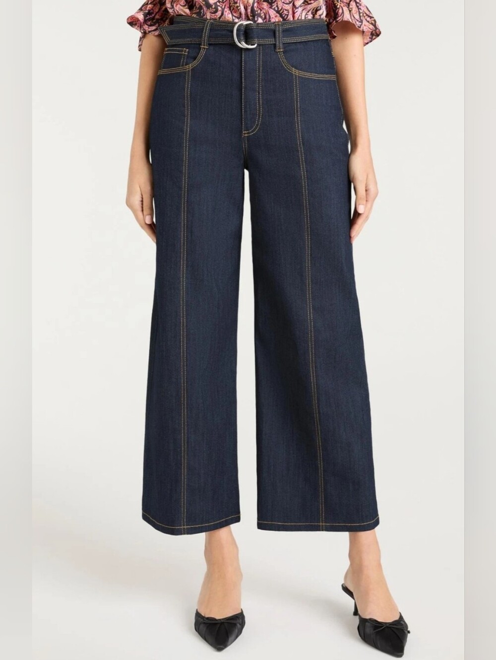 Cinq à Sept Madi Dark Indigo Wide Leg Flare Jeans Size 2 Luxury Designer